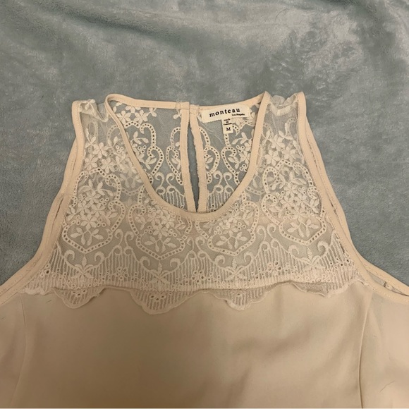 MONTEAU size medium sleeveless blouse - Picture 2 of 3